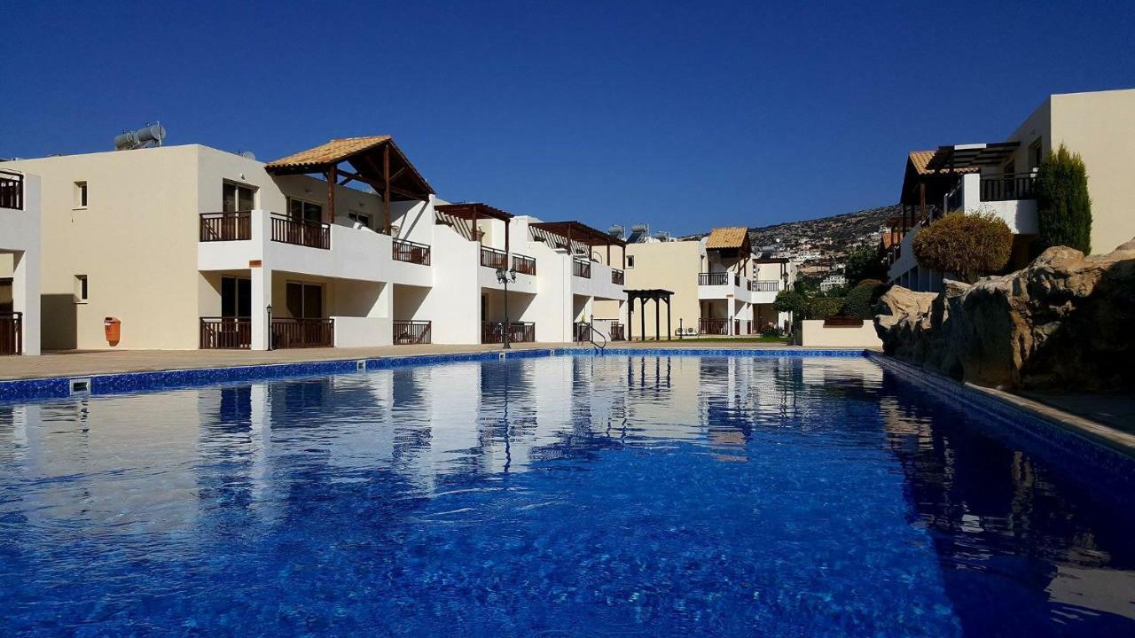 Studio, E104 With Double Bed, Kitchen & Shower Room, Sunny Balcony Peyia Exterior photo